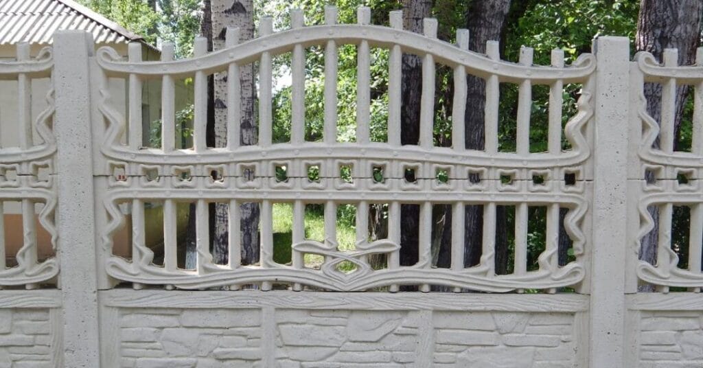 betonowe ogrodzenie domowe plyty ogrodzeniowe