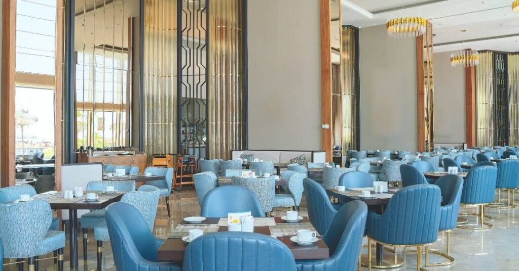 material tapicerski meble w restauracji