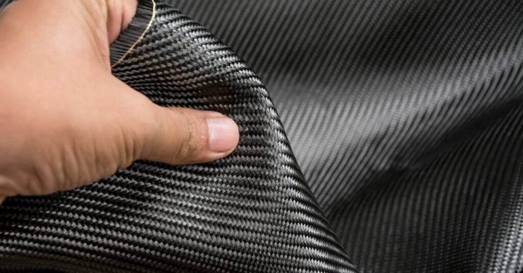 obicie samochodowe wlokno weglowe