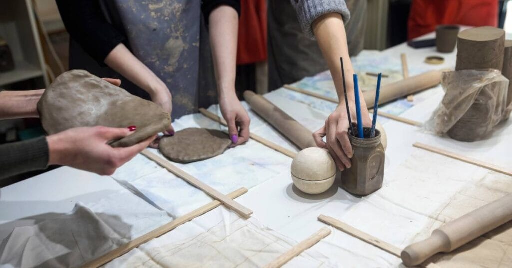 prezent dla mamy warsztaty ceramiczne