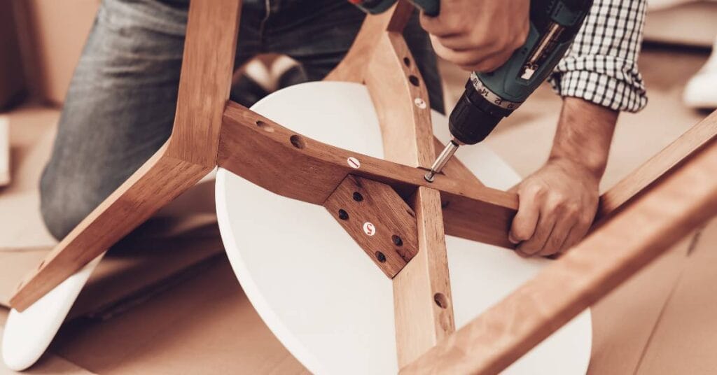 renowacja krzesla naprawa krzesla