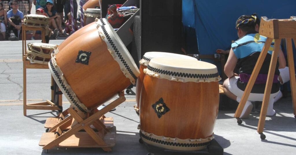 japonska muzyka instrumenty festiwal i taiko