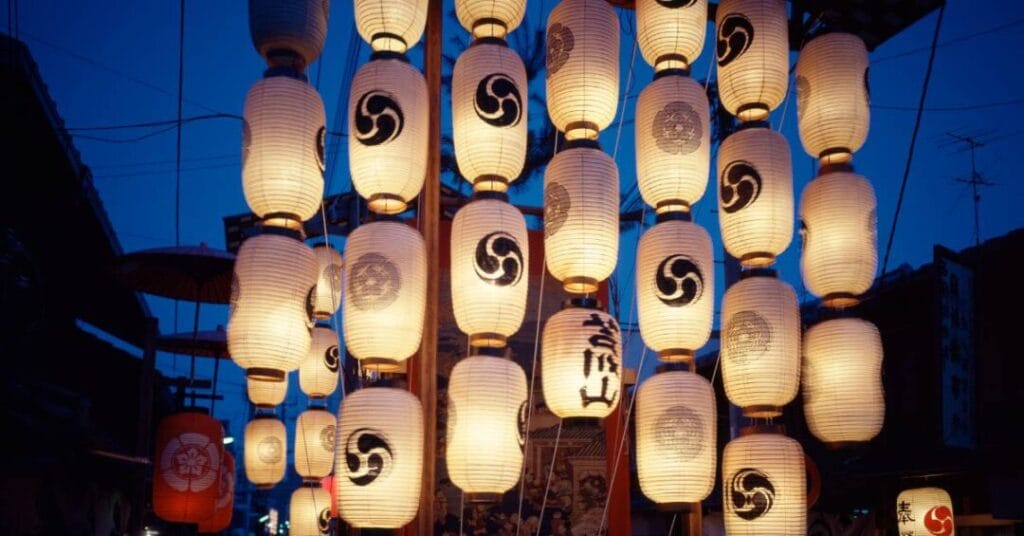 japonska muzyka instrumenty swieto matsuri