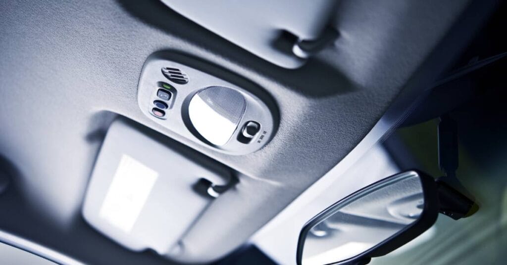 podsufitka samochodowa lampki