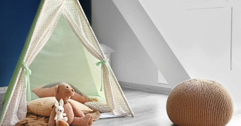 tipi dla dzieci w pokoju