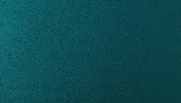 ciemny turkusowy